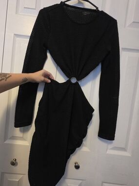SHEIN Black Knit Dress with Front Ring Accent